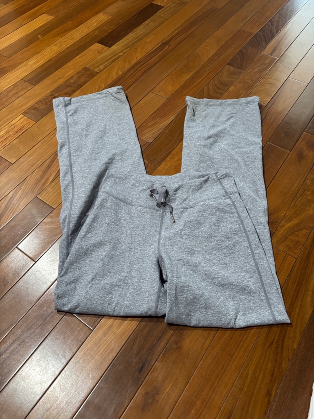 ❤️FINAL❤️lululemon athletica Gray Drawstring Leggings